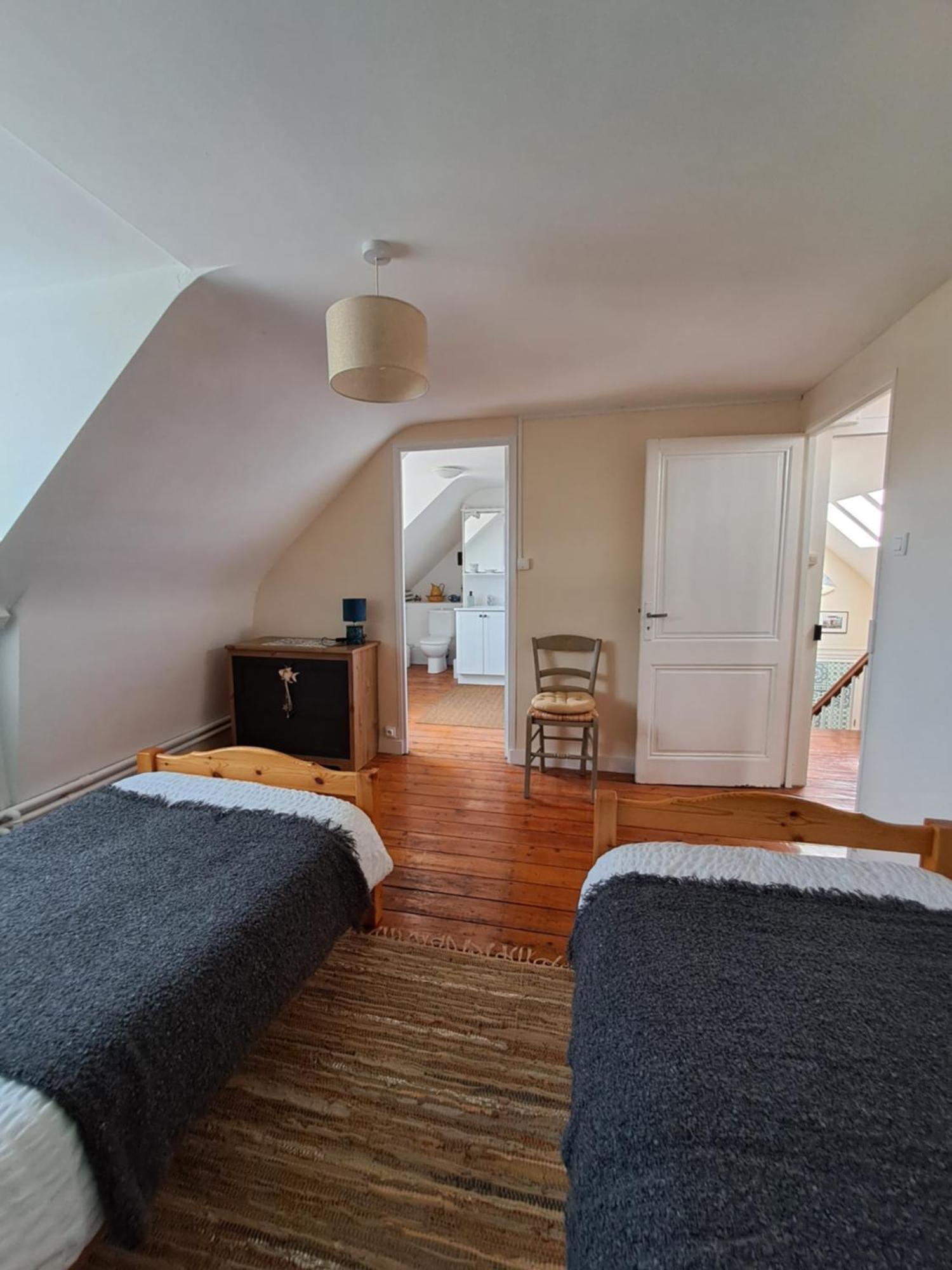 Chambres Dhotes Numero 1 Châteaulin Δωμάτιο φωτογραφία