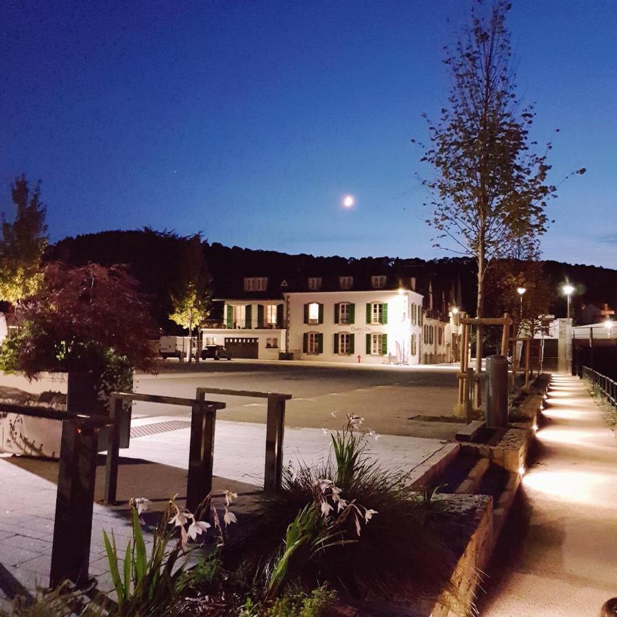 Chambres Dhotes Numero 1 Châteaulin Εξωτερικό φωτογραφία